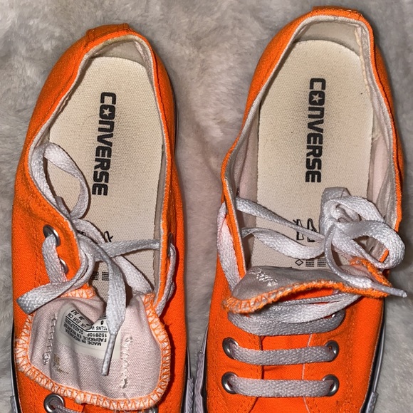 Converse - Picture 3 of 4